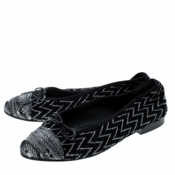 Pre Owned Chanel Monochrome Tweed Cap Toe CC Bow Ballet Flats Size 38