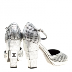 Pre Owned Chanel Metallic Silver Laser Cut Leather CC Platform Sandals Size 39.5