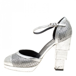 Pre Owned Chanel Metallic Silver Laser Cut Leather CC Platform Sandals Size 39.5