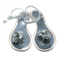 مملوكة مسبقًا Chanel Grey/Silver Glitter Jelly Camellia CC Logo Sandals Size 40