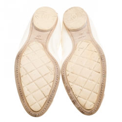 Pre Owned حذاء فلات باليه شانيل غطاء مقدمة مطاطي جلد لونين مقاس 40