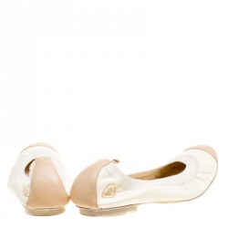 Pre Owned حذاء فلات باليه شانيل غطاء مقدمة مطاطي جلد لونين مقاس 40