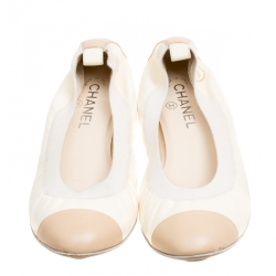 Pre Owned حذاء فلات باليه شانيل غطاء مقدمة مطاطي جلد لونين مقاس 40