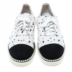 Chanel Monochrome Tweed and Canvas Cap Toe Faux Pearl Trim Oxfords Size 39