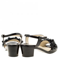مملوكة مسبقًا Chanel Black Patent Leather Camellia Ankle Strap Sandals Size 39