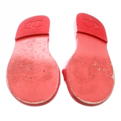 Pre Owned Chanel Red Patent Leather CC Slide Sandals Size 39.5