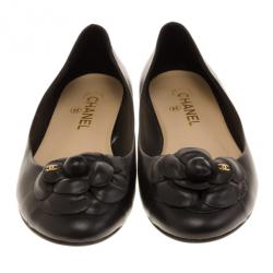 Pre Owned Chanel Black Leather Camelia Flower Ballet Flats Size 39