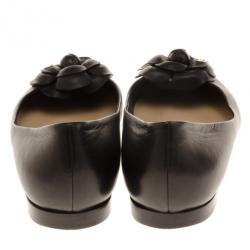 Pre Owned Chanel Black Leather Camelia Flower Ballet Flats Size 39