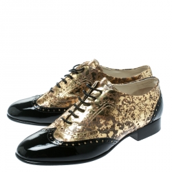 Chanel Metallic Gold And Black Patent Brogue Leather Lace-Up Oxford Size 39.5