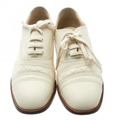 Pre Owned  Chanel Cream Leather Oxfords Size 39.5