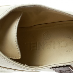 Pre Owned  Chanel Cream Leather Oxfords Size 39.5