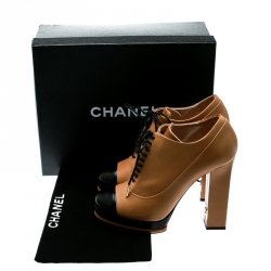 Chanel Beige/Black Leather Cap Toe Platform Ankle Boots Size 40