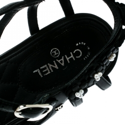 Pre Owned Chanel Black Leather Camellia T-Strap Flat Thong Sandals Size 38