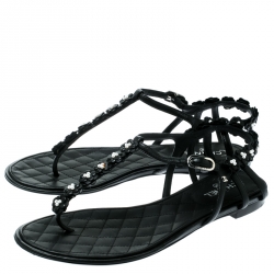 Pre Owned Chanel Black Leather Camellia T-Strap Flat Thong Sandals Size 38