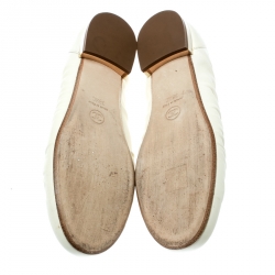 Pre Owned Chanel White Leather Ruched Trim CC Cap Toe Ballet Flats Size 38.5