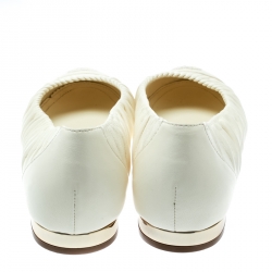 Pre Owned Chanel White Leather Ruched Trim CC Cap Toe Ballet Flats Size 38.5