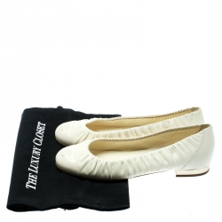 Pre Owned Chanel White Leather Ruched Trim CC Cap Toe Ballet Flats Size 38.5