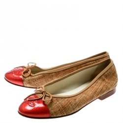 Pre Owned Chanel Beige Raffia With Red Patent Leather CC Cap Toe Ballet Flats Size 37