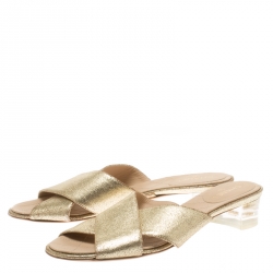 مملوكة مسبقًا Chanel Metallic Gold Leather Cross Strap Mule Slides Size 37