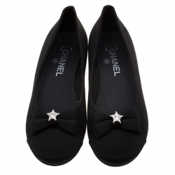 Pre Owned حذاء فلات شانيل مزخرف فيونكة ستار كريستال قماش كريب أسود مقاس 39