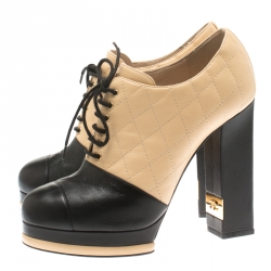 Chanel Beige Quilted And Black Leather CC Block Heel Lace Up Platform Booties Size 38.5