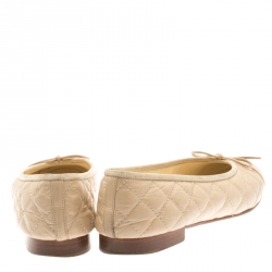 Pre Owned Chanel Beige Quilted Leather CC Bow Ballet Flats Size 39