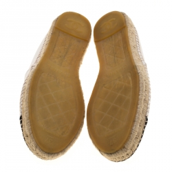 Pre Owned Chanel White Leather And Black Canvas CC Espadrilles Size 37