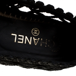 Pre Owned حذاء إسبادريل شانيل CC دانتيل وجلد أسود لامع مقاس 37