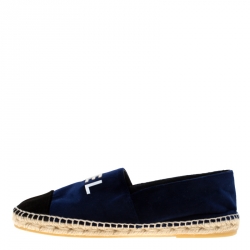 مملوكة مسبقًا حذاء إسبادريلز شانيل قطيفة نقش كاميليا أسود/ بيج مقاس 39