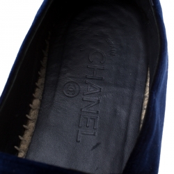 مملوكة مسبقًا حذاء إسبادريلز شانيل قطيفة نقش كاميليا أسود/ بيج مقاس 39