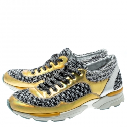 مملوكة مسبقًا حذاء رياضي شانيل تويد وجلد ميتاليك مقاس 39