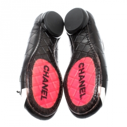 Pre Owned حذاء فلات باليه شانيل كامبون CC جلد مبطن مونوكروم مقاس 37