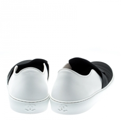 Pre Owned حذاء رياضي شانيل سليب أون جلد مونوكروم مقاس 42