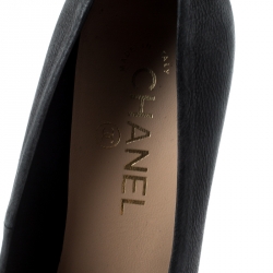 مملوكة مسبقًا حذاء كعب عالي شانيل نعل سميك غطاء مقدمة جلد لونين مقاس 38