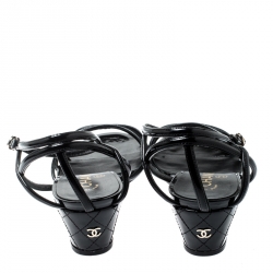 Chanel Black Patent Leather CC Quilted Wedge Strappy Open Toe Sandals Size 41