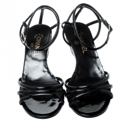 Chanel Black Patent Leather CC Quilted Wedge Strappy Open Toe Sandals Size 41
