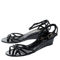 Chanel Black Patent Leather CC Quilted Wedge Strappy Open Toe Sandals Size 41