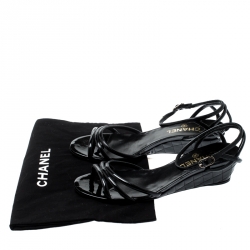 Chanel Black Patent Leather CC Quilted Wedge Strappy Open Toe Sandals Size 41
