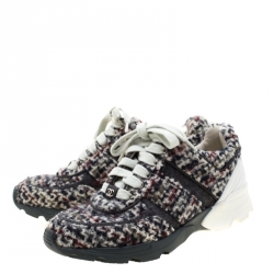 مملوكة مسبقًا حذاء رياضي شانيل أربطة جلد وتويد أبيض/ رمادي مقاس 36