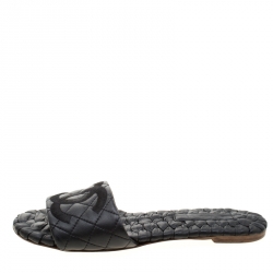 Pre Owned Chanel Black Leather Braided Insole CC Logo Flat Slides Size 39