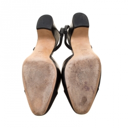 Pre Owned صندل شانيل كلاسيكي كعب مفتوح جلد / ساتان أسود مقاس 38.5