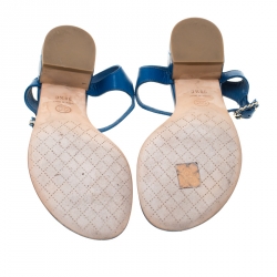 Chanel Blue Leather CC Logo T Strap Thong Sandals Size 38.5