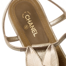 Pre Owned Chanel Metallic Gold Suede CC Camellia Leaf Pearl Ankle Strap Thong Flat Sandals Size 39
