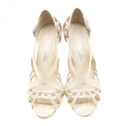 مملوكة مسبقًا Chanel Patent Leather Cut Out Ankle Strap Sandals Size 38.5