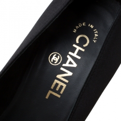 Pre Owned Chanel Black Satin and Patent Leather Cap Toe Pearl Platform Pumps Size 38.5