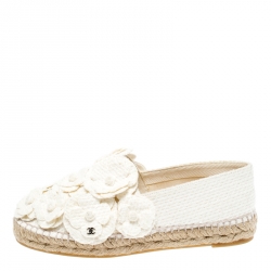 مملوكة مسبقًا Chanel White Canvas CC Camellia Espadrilles Size 37