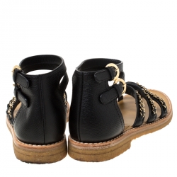 مملوكة مسبقًا صندل فلات شانيل سيور سلاسل جلد أسود مقاس 38