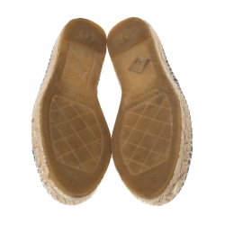 Pre Owned Chanel Blue Leather CC Espadrilles Size 36