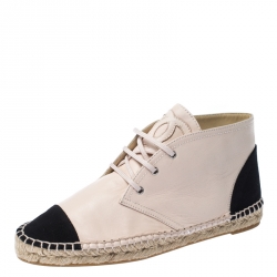Pre Owned Chanel Light Pink/Black Leather and Canvas Cap Toe CC Espadrille Sneakers Size 41