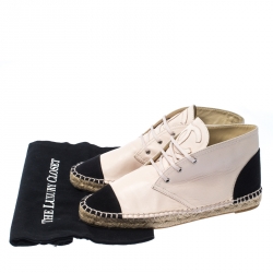 Pre Owned Chanel Light Pink/Black Leather and Canvas Cap Toe CC Espadrille Sneakers Size 41
